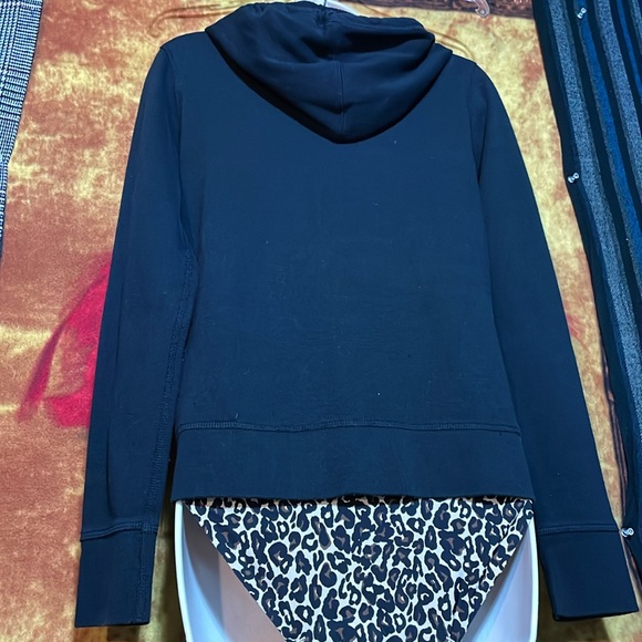 MOSSIMO SUPPLY CO.-women’s black long sleeve full-zip hooded sweatshirt - Picture 8 of 12